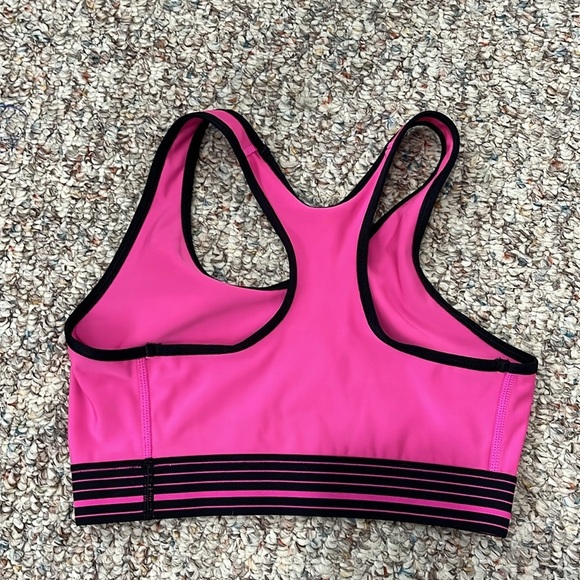 Under Armour• Compression Sports Bra, Sz Sm, Great Condition - Picture 2 of 3